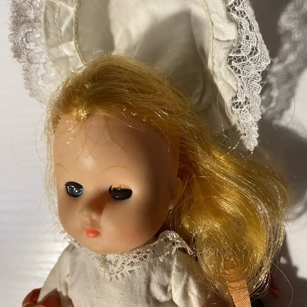 Vintage 8